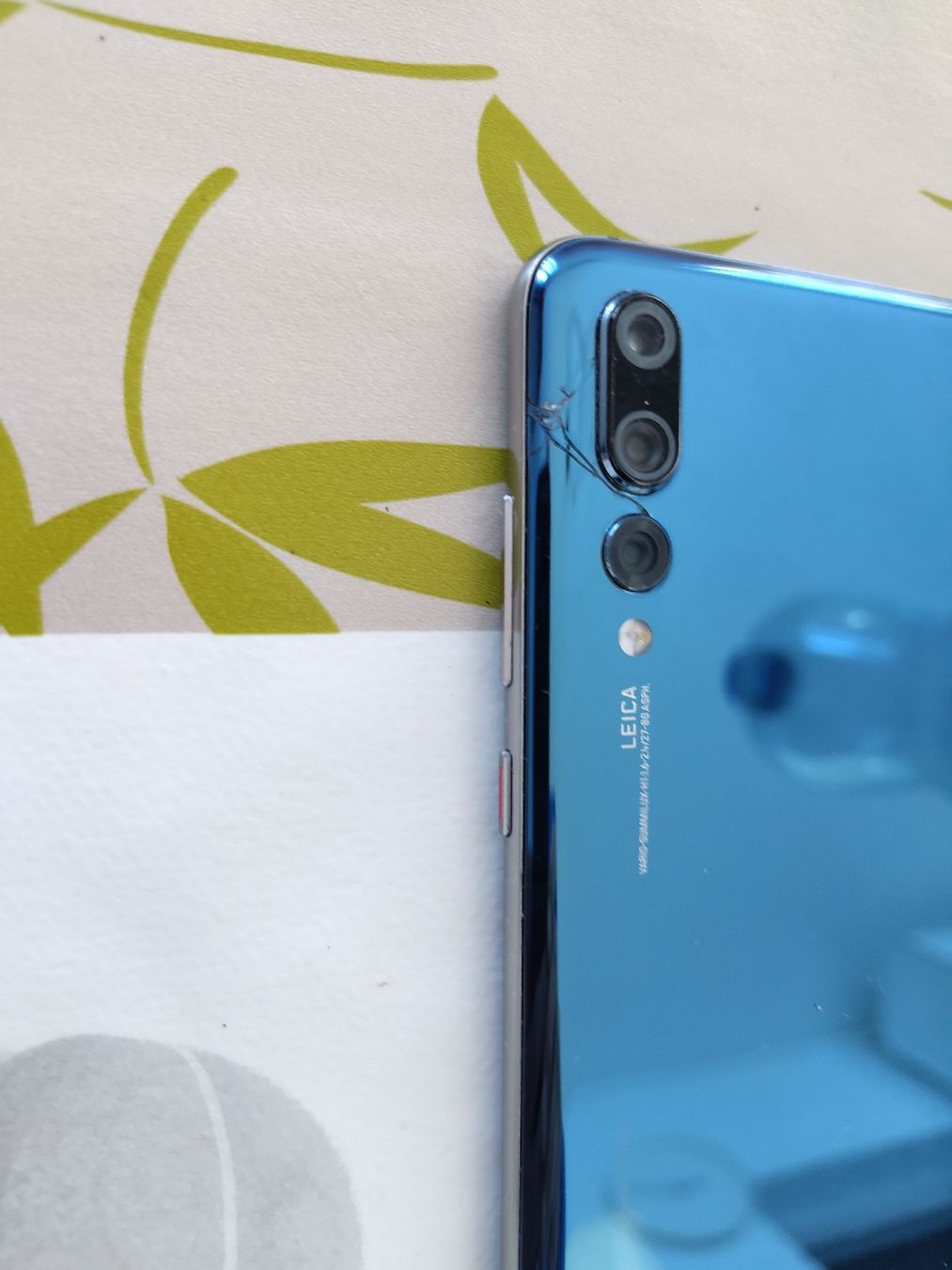 Huawei Telefoni cellulari / Smartphones: Huawei p20 pro – Usato da Therwil venduto da PatrickBaselland 2