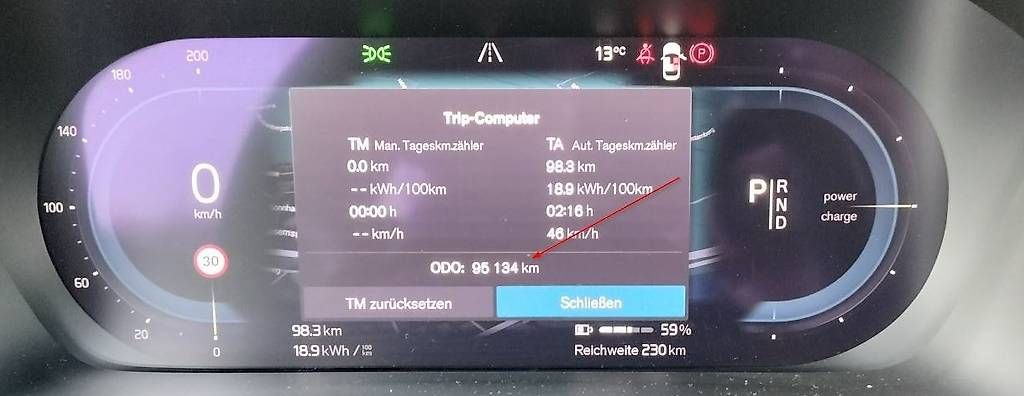 Autos: Volvo C40 P8 Twin Recharge Plus AWD – Gebraucht aus Langenthal von Goergens10 3