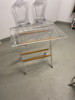 Plexiglas Serviertisch