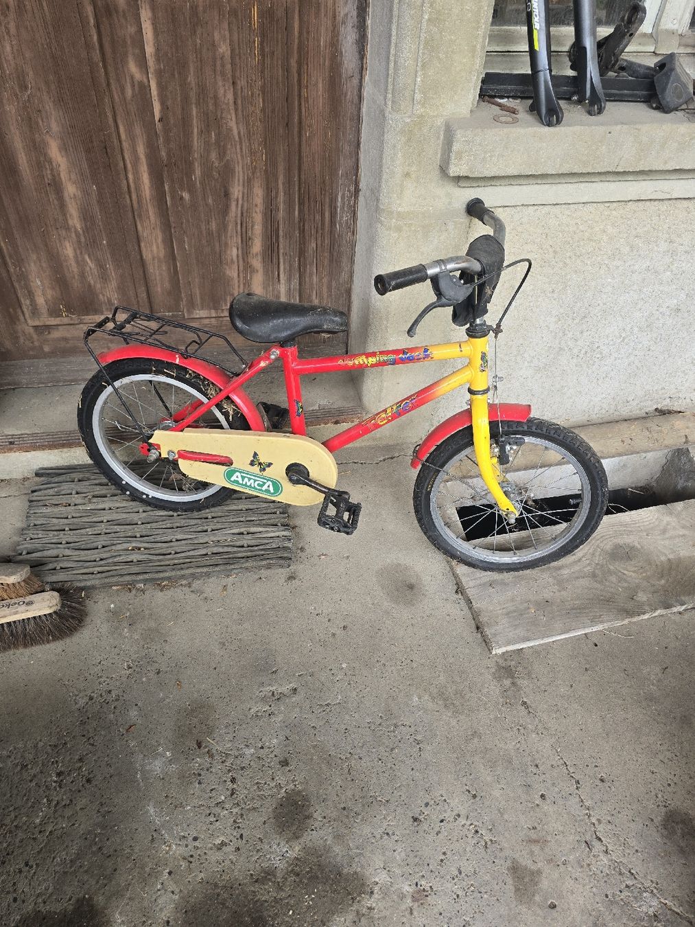 Vélos: Kinder Velo  – Défectueux à Aarberg par 2002stefan