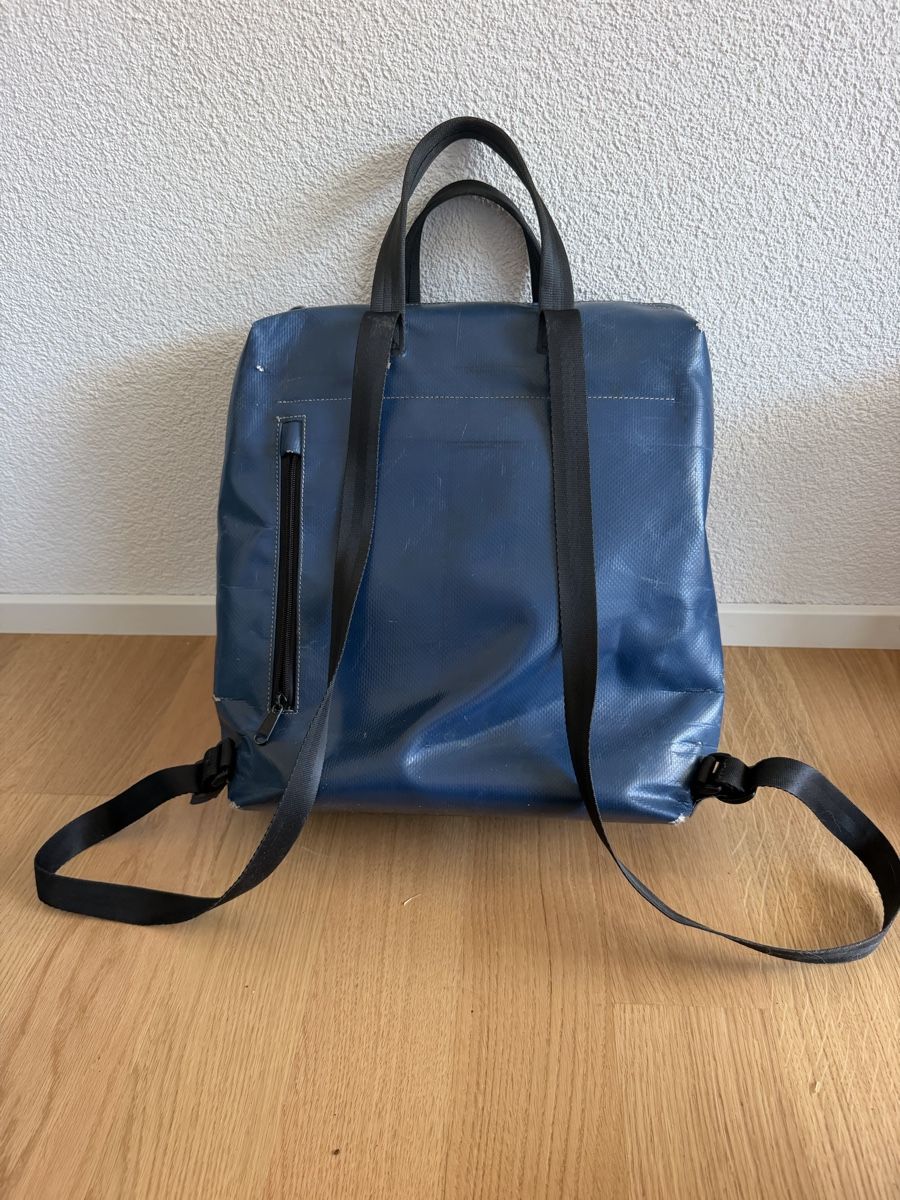 Freitag Zaini: Freitag Rucksack F201 PETE – Usato da Worb venduto da krims_krams_von_lea 1