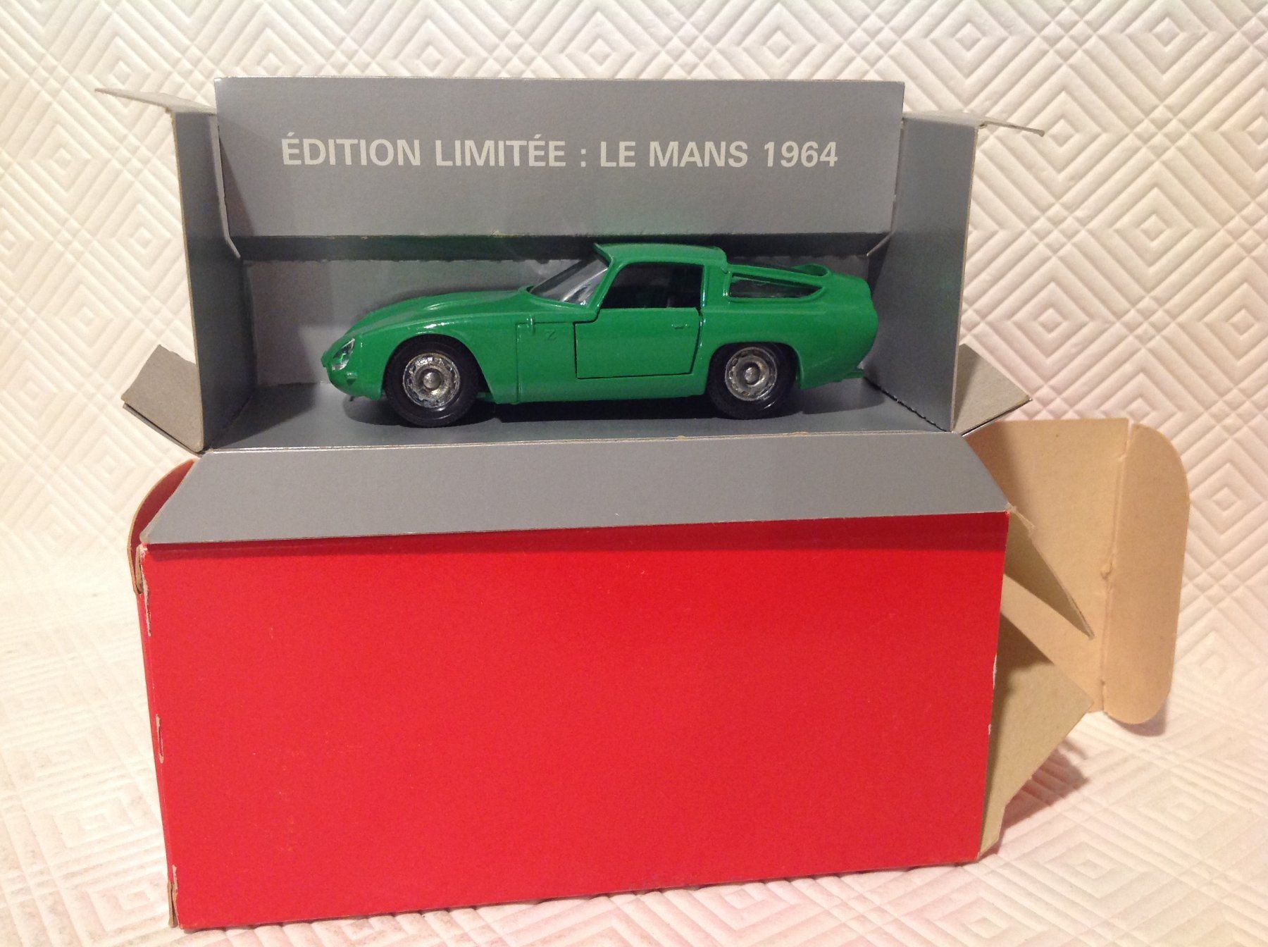 Alfa Romeo Modellini d'auto: Alfa Romeo GTZ "Le Mans 1964" Verem – Nuovo (secondo la descrizione) da Seuzach venduto da Jage 1