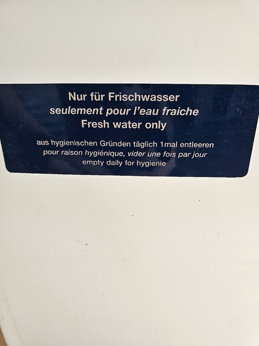 Serbatoi, Taniche & Tubi: Frischwasserkanister 20 Liter – Nuovo (secondo la descrizione) da Villmergen venduto da Liza2005 3