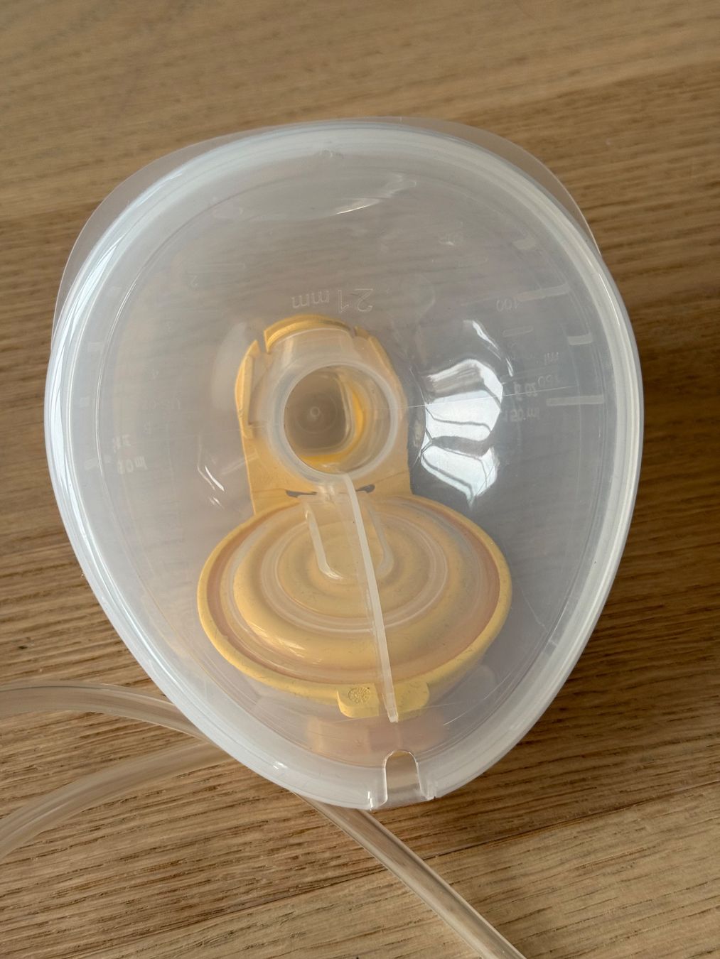 Medela Accessori per l’allattamento: Medela Solo Hands-free Milchpumpe – Usato da Oberdorf SO venduto da fani05 1