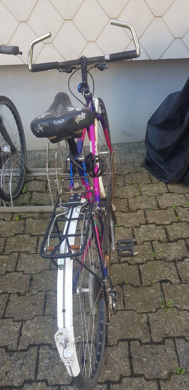 Titan Velos: Fahrrad Titan Velo Retro Neonfarben – Defekt aus Wattenwil von louber 1