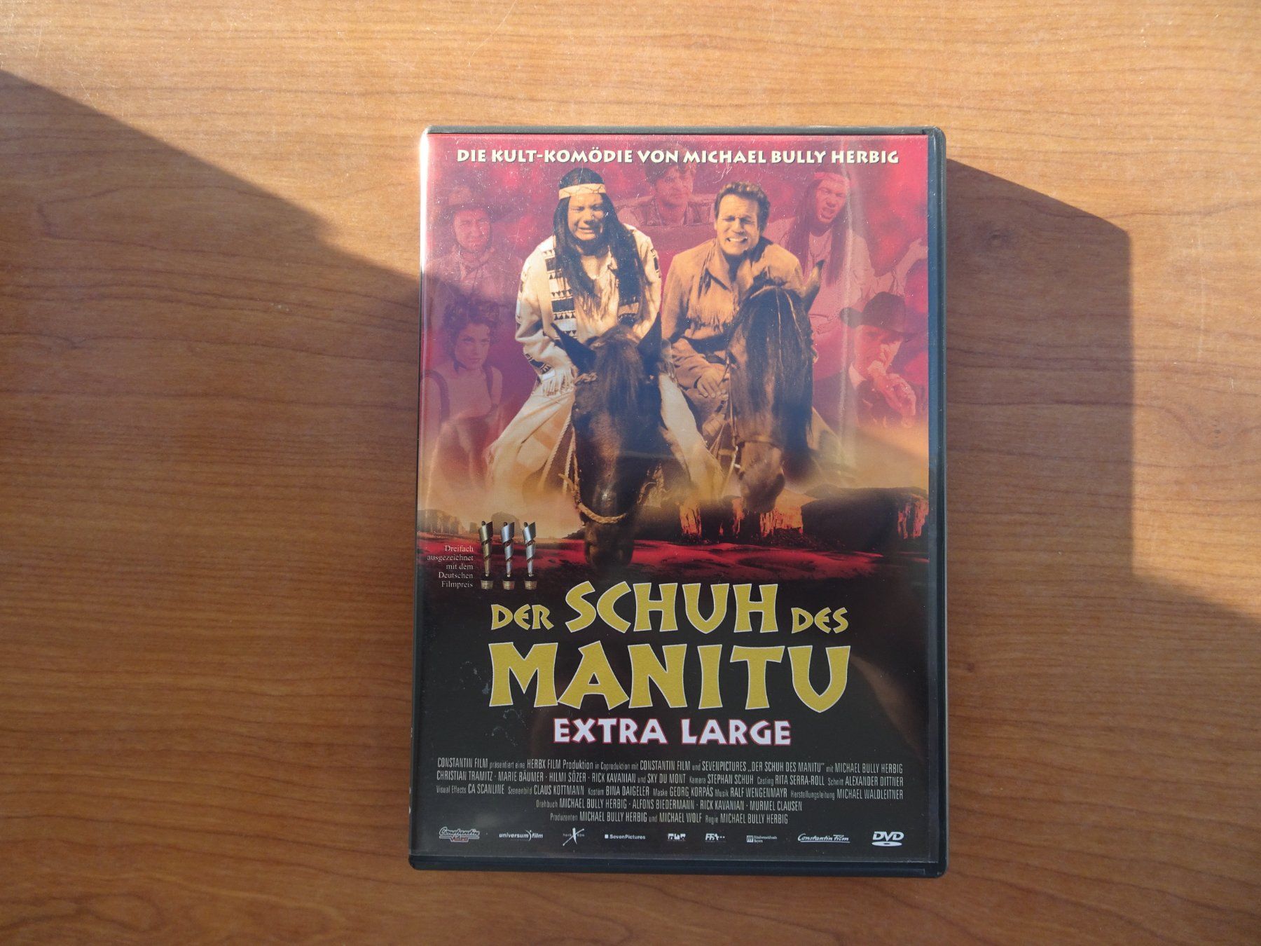 Tutti i DVDs: Der Schuh des Manitu – Usato da Schenkon venduto da Movieplanet