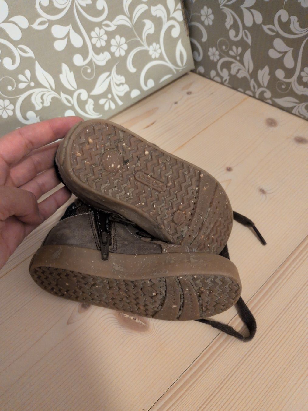 Geox Scarpe per ragazzi: Geox Schuh Gr. 24 – Usato da Oberhelfenschwil venduto da Tattar 3