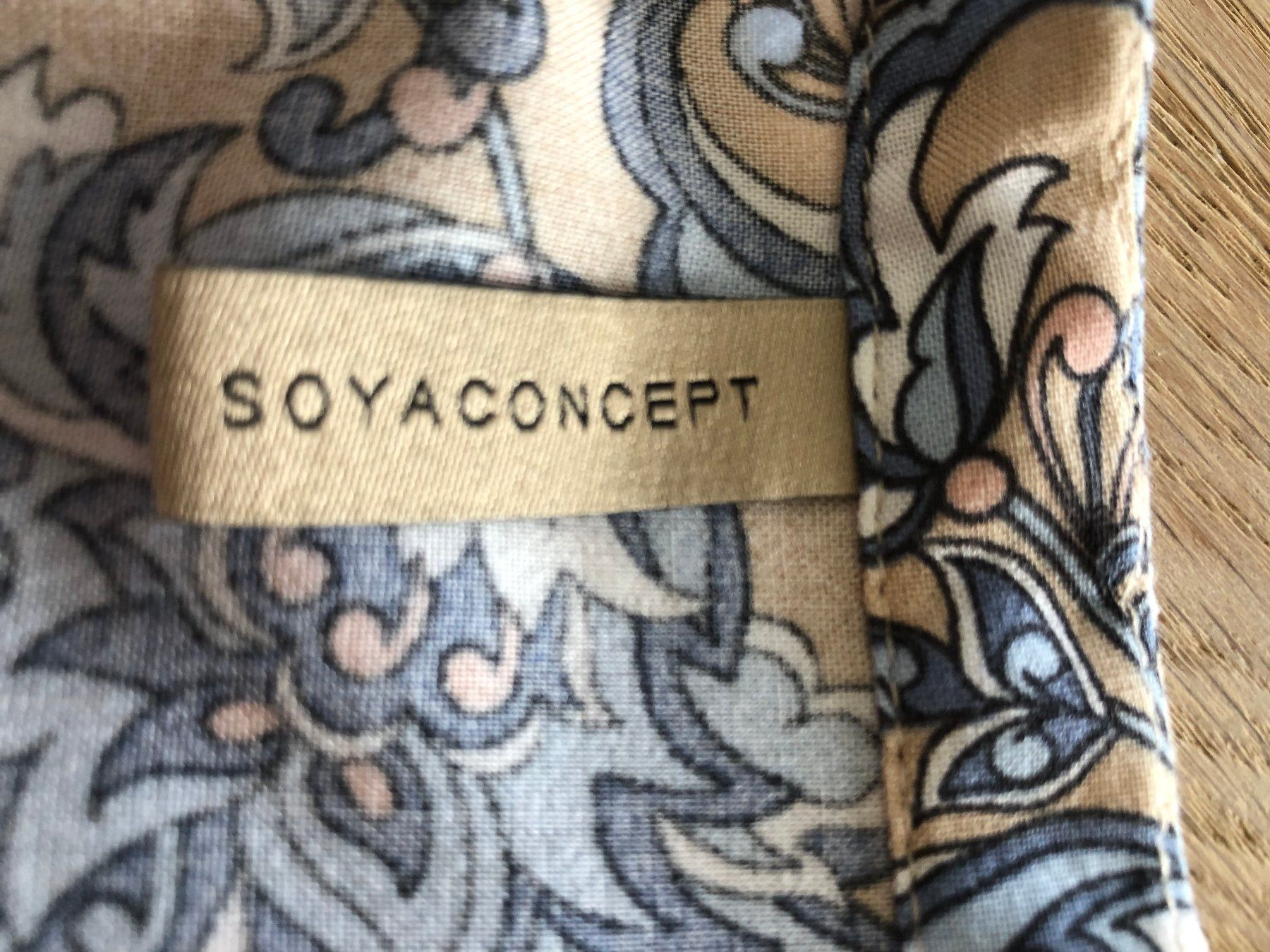 Kleider: Soyaconcept Kleid Gr. 36 / 38 – Gebraucht aus Adligenswil von futura0041 1