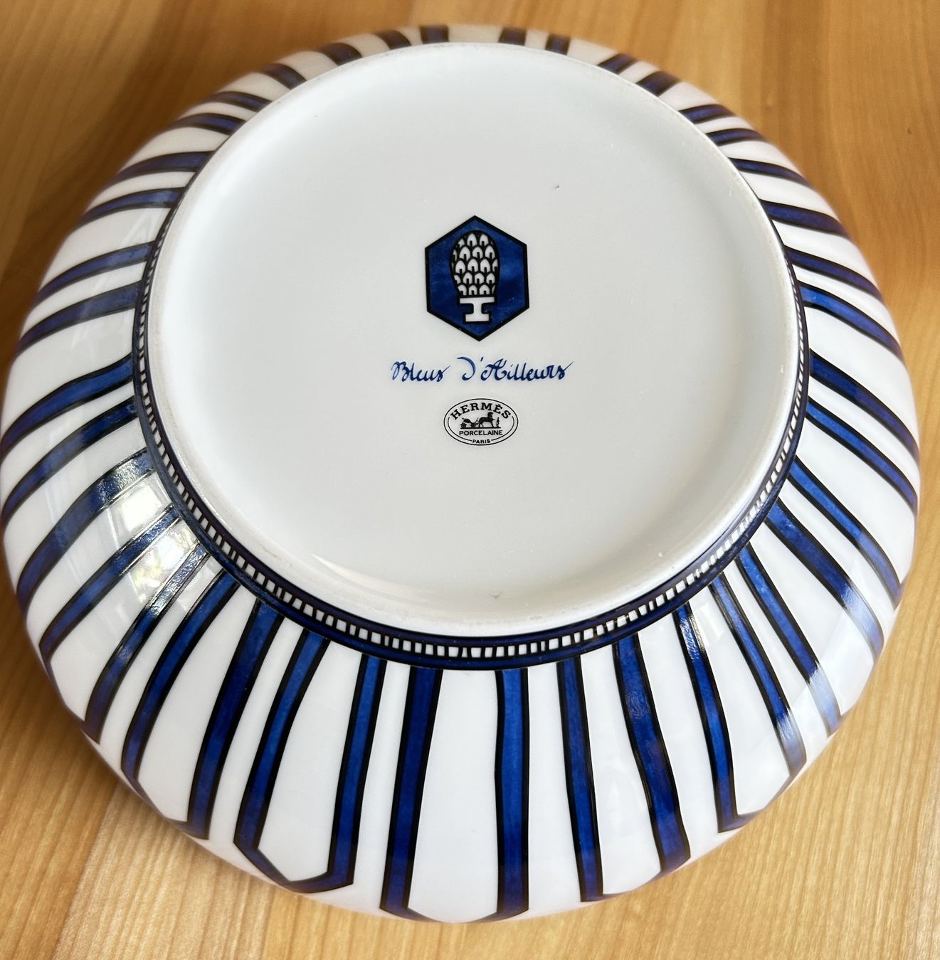 Hermès Schalen: HERMÈS SALATSCHÜSSEL – Gebraucht aus Zürich von Domus09 2