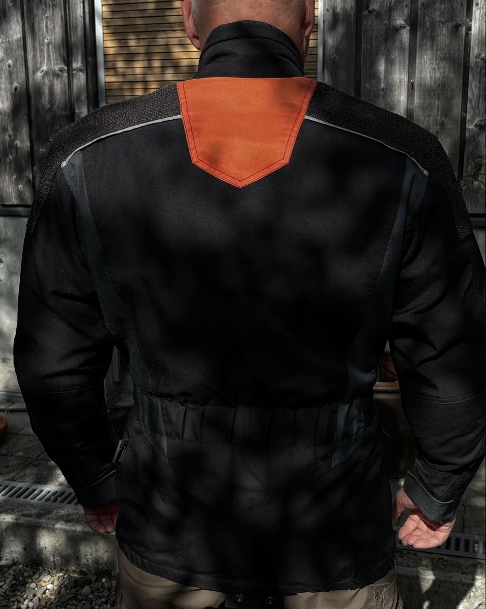 Giacche: Motorradjacke Herren M/L unfallfrei – Usato da Maschwanden venduto da pauline321 1