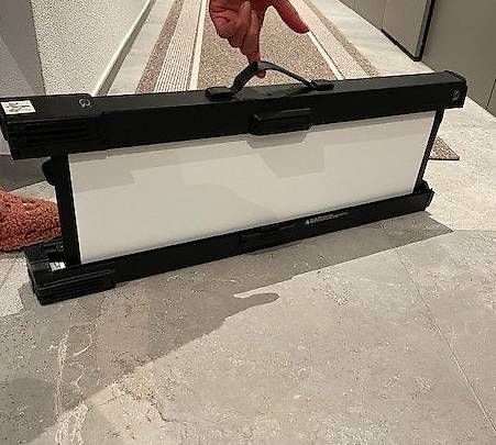 Altri Accessori: Mini Leinwand 65 cm Breit, 100 cm – Nuovo e nell'imballaggio originale da Schenkon venduto da Anton1866 1