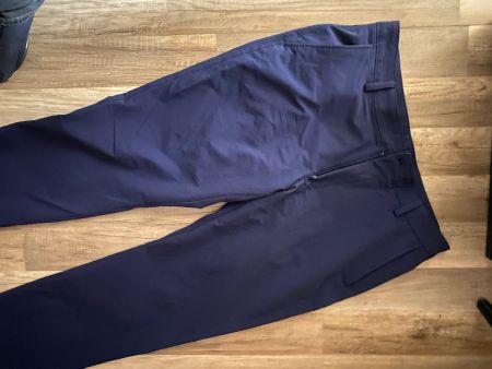 Under Armour Leichte  & superbequeme Sporthose  36/32