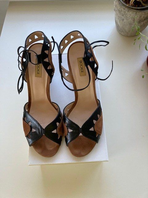 Scarpe da donna: Sandales BOCAGE taille 41 bimatière – Usato da Onex venduto da Framboise151 2