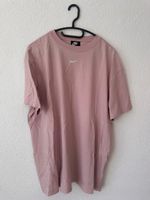 Nike T-shirt