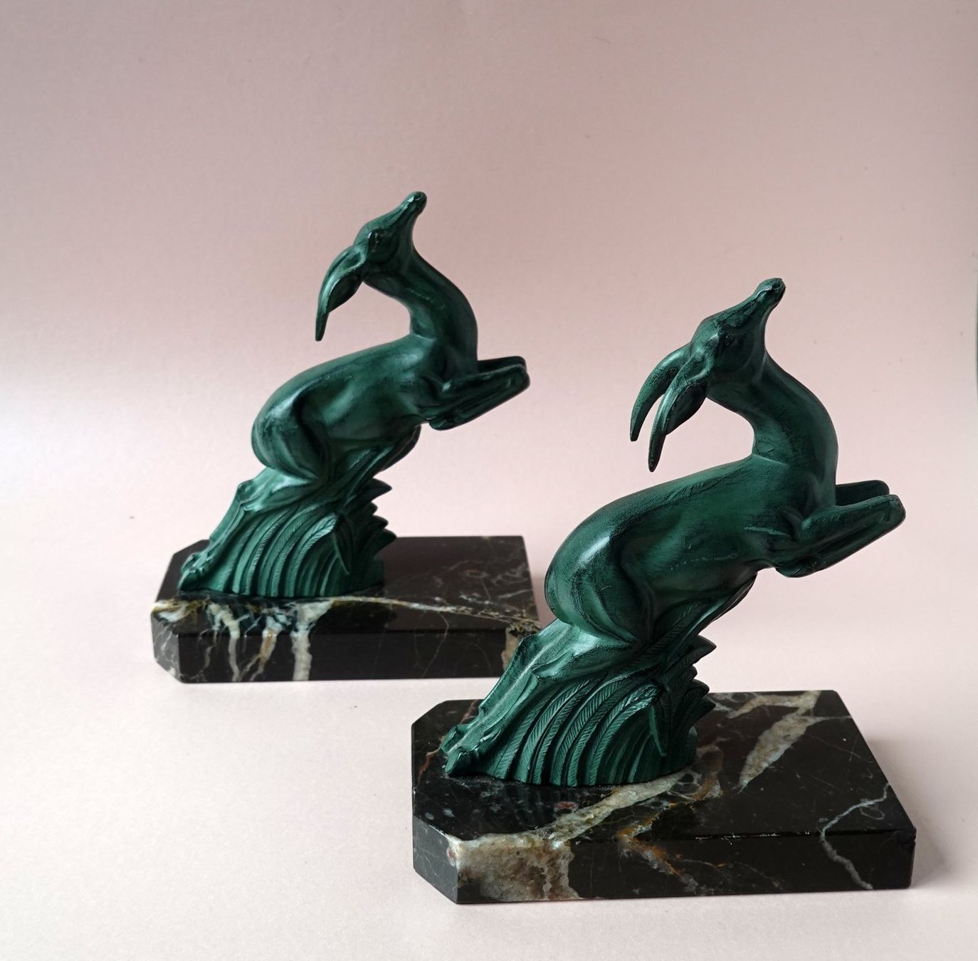 Altro in Decorazioni & Accessori: Buchstützen - Art deco – Usato da Brunnen venduto da brocundfloh 1