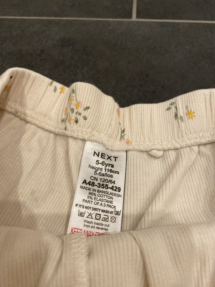 Next Lotti & Set di vestiti: 3x NEXT Shorts, Gr. 116 – Nuovo (secondo la descrizione) da Summaprada venduto da hirschuh506 3