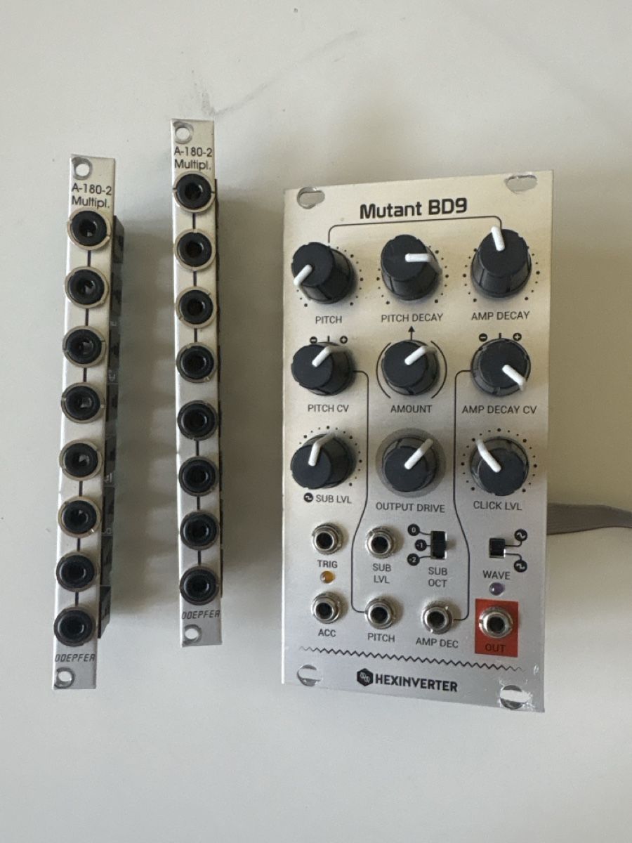 Doepfer Strumenti musicali: Hexinverter Mutant BD-9 + 2x Doepfer A-180-2 – Difettoso da Tägerig venduto da acab25