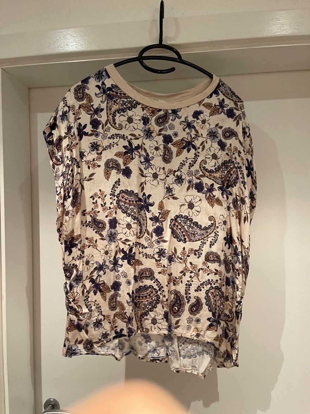 Blusen: Bluse gr.40 – Gebraucht aus St. Ursen von B1993