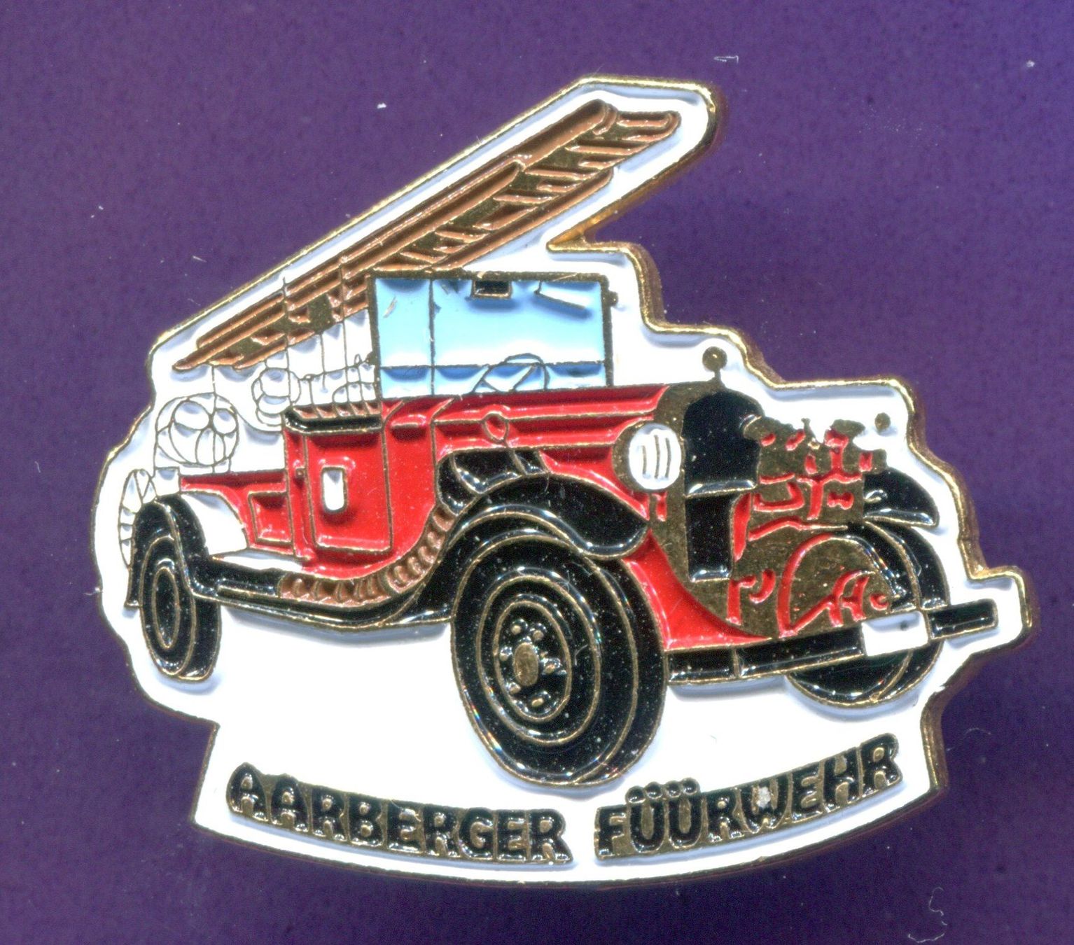Placchette & Badge: Feuerwehrauto  OLDI  Aarberg – Usato da Winterthur venduto da Sammleroase