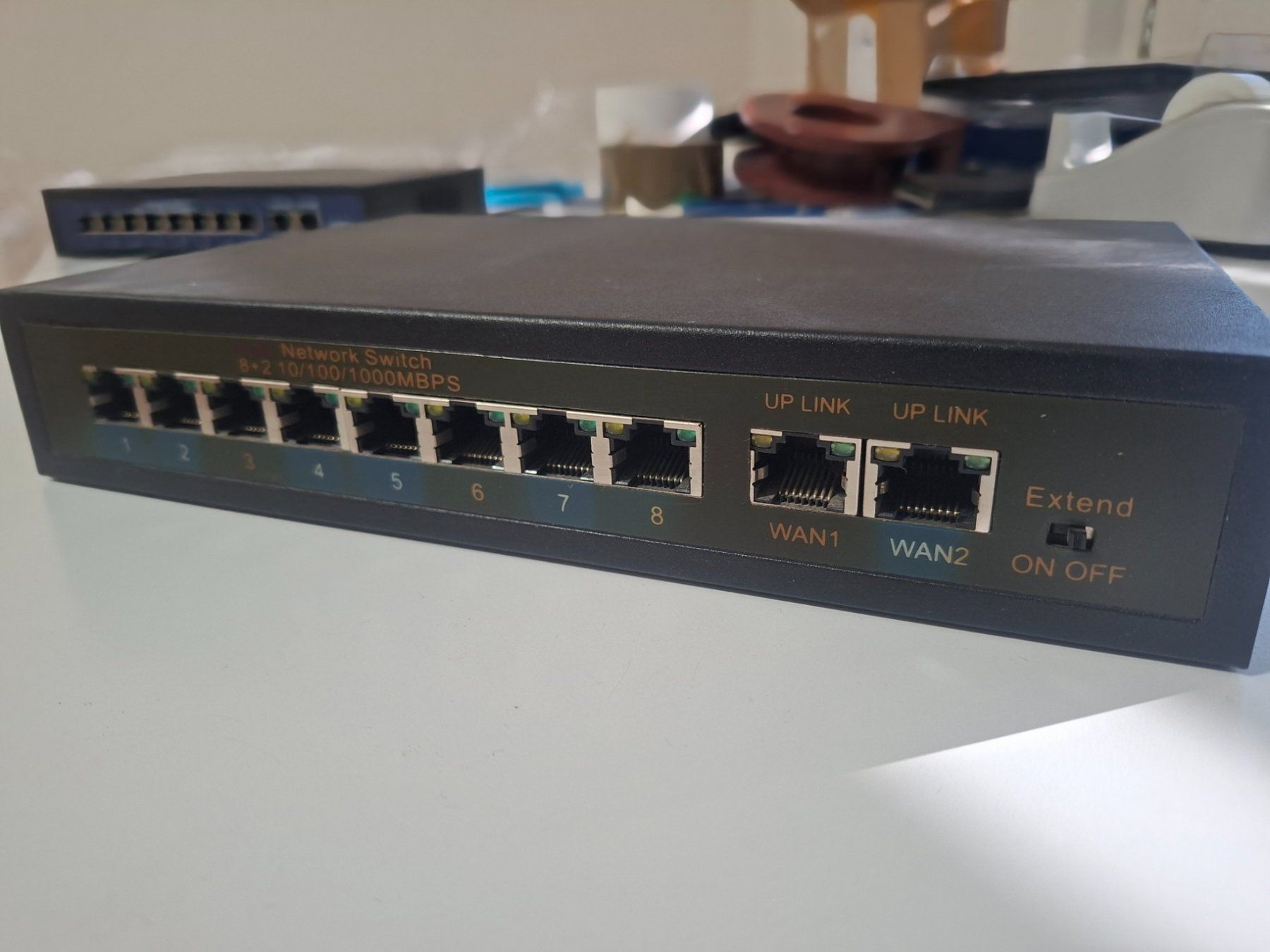 Hubs & Switches: SWITCH Longse HT812 – Gebraucht aus Uetikon am See von boxtoni 1