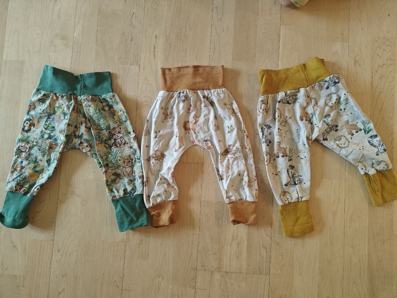 Pantaloni: Süsse Hosen, Grösse 86 – Usato da Zürich venduto da fre_nhv6