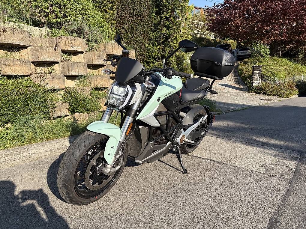 Strada: Zero SR/F - 2021 - 10700km - parfait etat – Usato da Brent venduto da NooK_CH 2