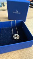 Swarovski Kette roségoldfarben getragen