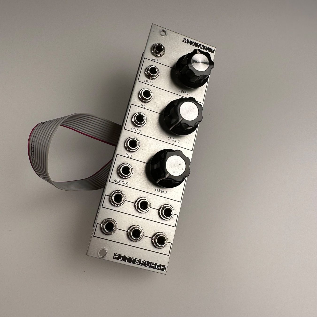 Strumenti musicali: Pittsburgh Audio / Voltage Mixer - Attenuator sowie Multiple – Usato da Ascona venduto da Moltoganzo