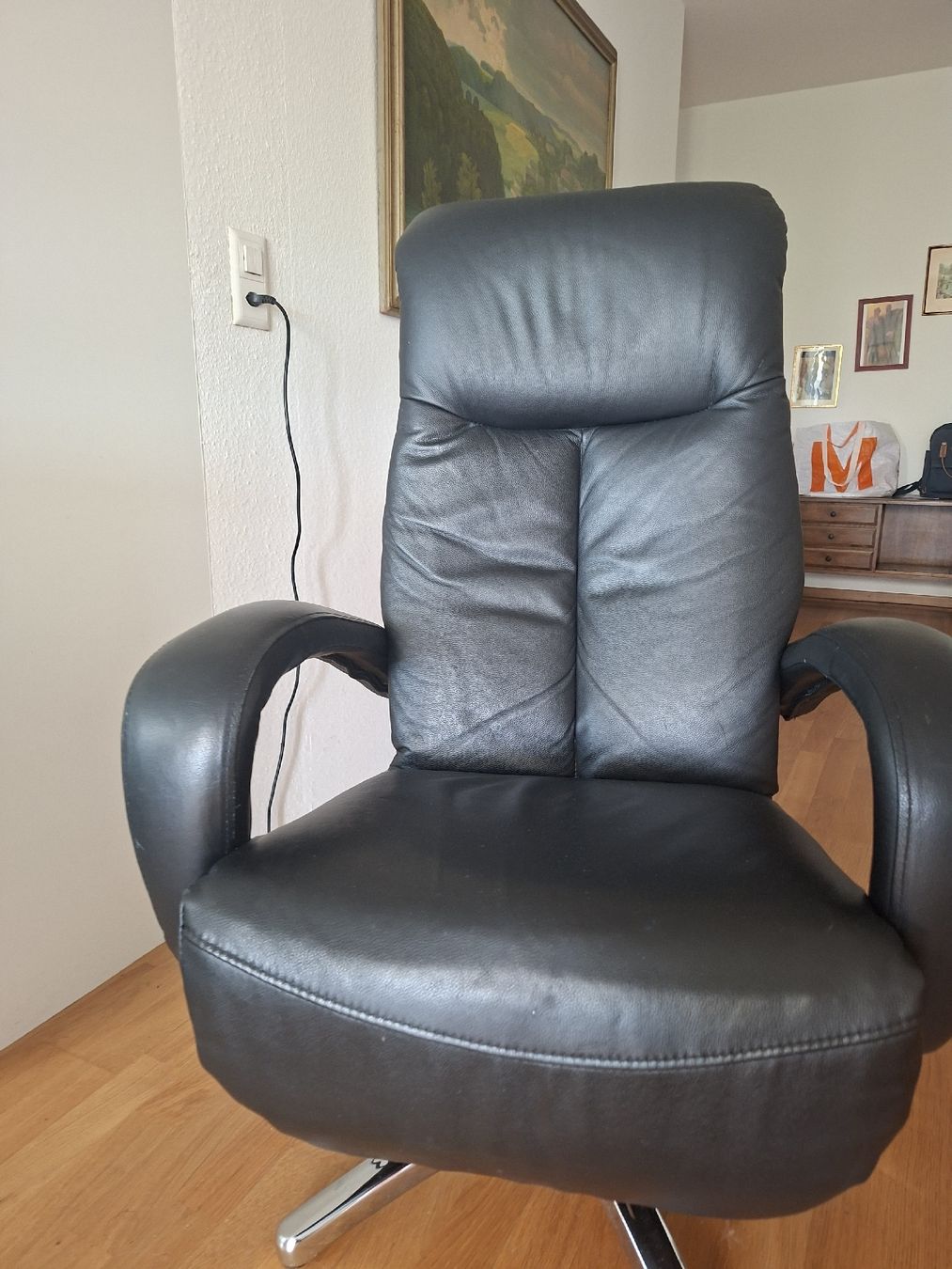 Sessel: elektrischer Relaxsessel leder – Gebraucht aus Jegenstorf von Bergeran 2