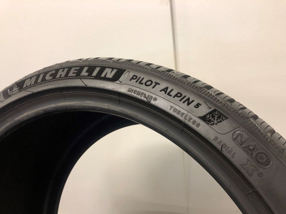 Porsche 911 (992) Winterreifen 245/35 R20 + 295/30 R21 | Kaufen auf Ricardo