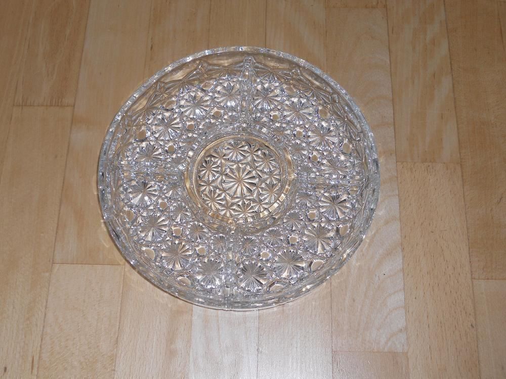 Ciotole: Neuw. Apero-Glasschale - 25 cm Durchmesser – Nuovo (secondo la descrizione) da Uznach venduto da Laeuffer