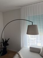 Bogenlampe Metall grau Lampenschirm Stoff guter Zustand