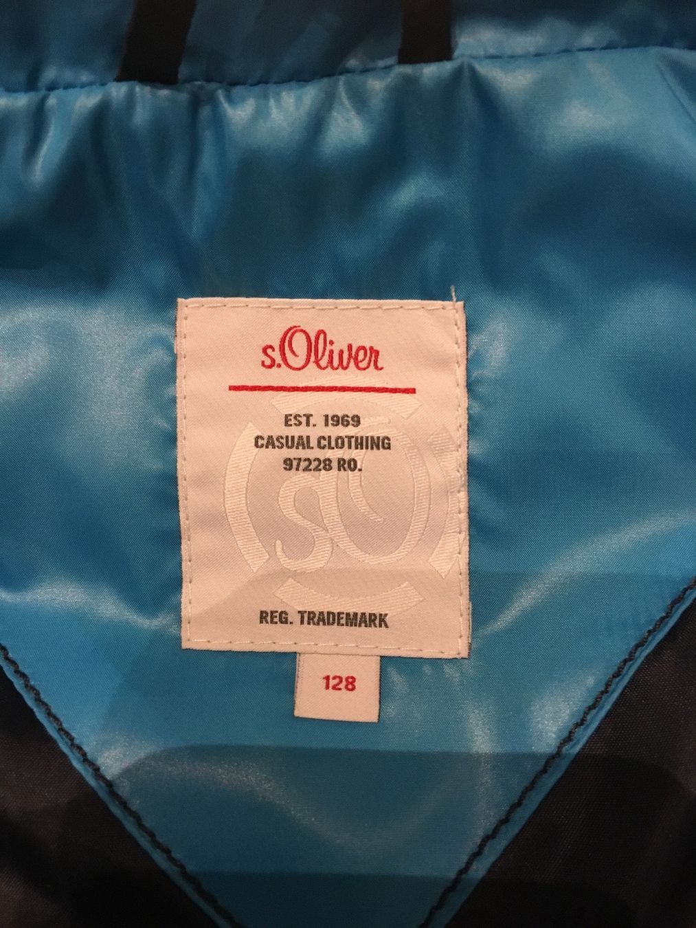 Sonstige Jungenkleidung: Gilet. / Weste s.Oliver Gr. 128 – Neu (gemäss Beschreibung) aus Uetendorf von Gar_9pvy 2