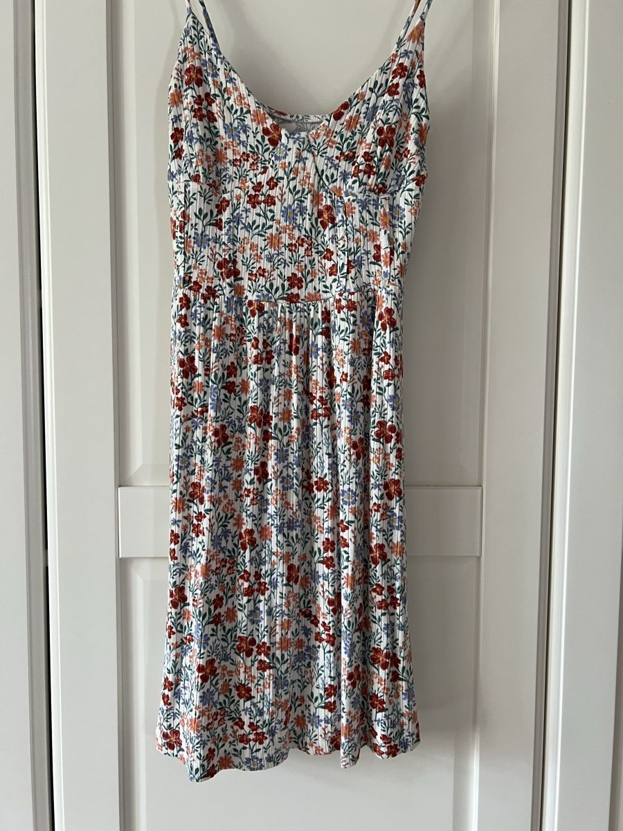 Vestiti: Kleid geblümt Grösse XS – Nuovo (secondo la descrizione) da Egliswil venduto da Rumberta1987