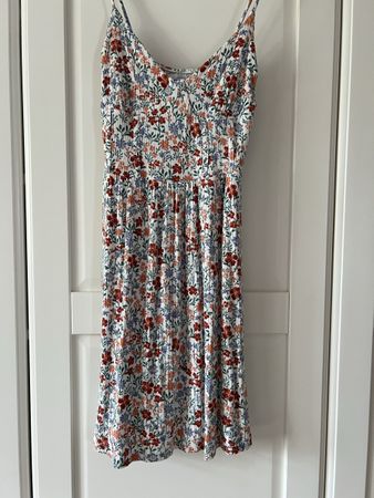 Kleid geblümt Grösse XS