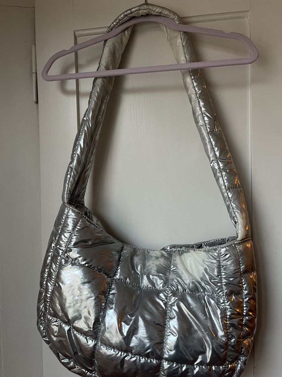 Borse: Silbrige Tasche – Usato da Zürich venduto da Closetbesties 1