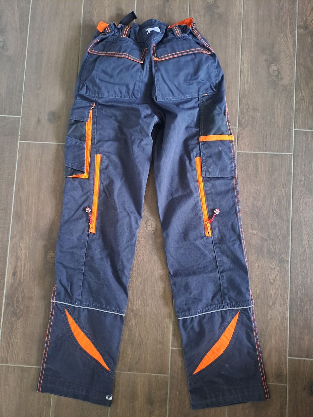 Pantaloni: Bullstar Arbeitshose Gr. 170/176 – Usato da Nunningen venduto da AngelMagicSaCoCe