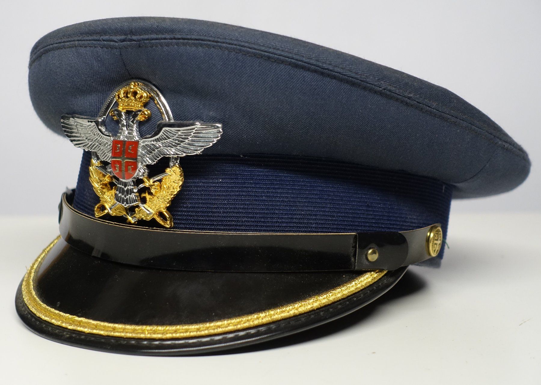 Uniformi: Offizier Schirmmütze  serbische Luftstreitkräfte – Usato da Kappelen venduto da Marmoe