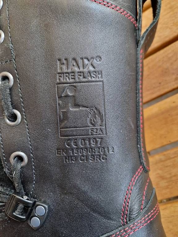 Herrenschuhe: Feuerwehrstiefel HAIX Fireflash Gr 39 – Gebraucht aus Liesberg Dorf von xHellsKeksx 2