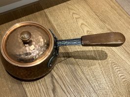 Kleine Kupferpfanne der Marke Stöckli