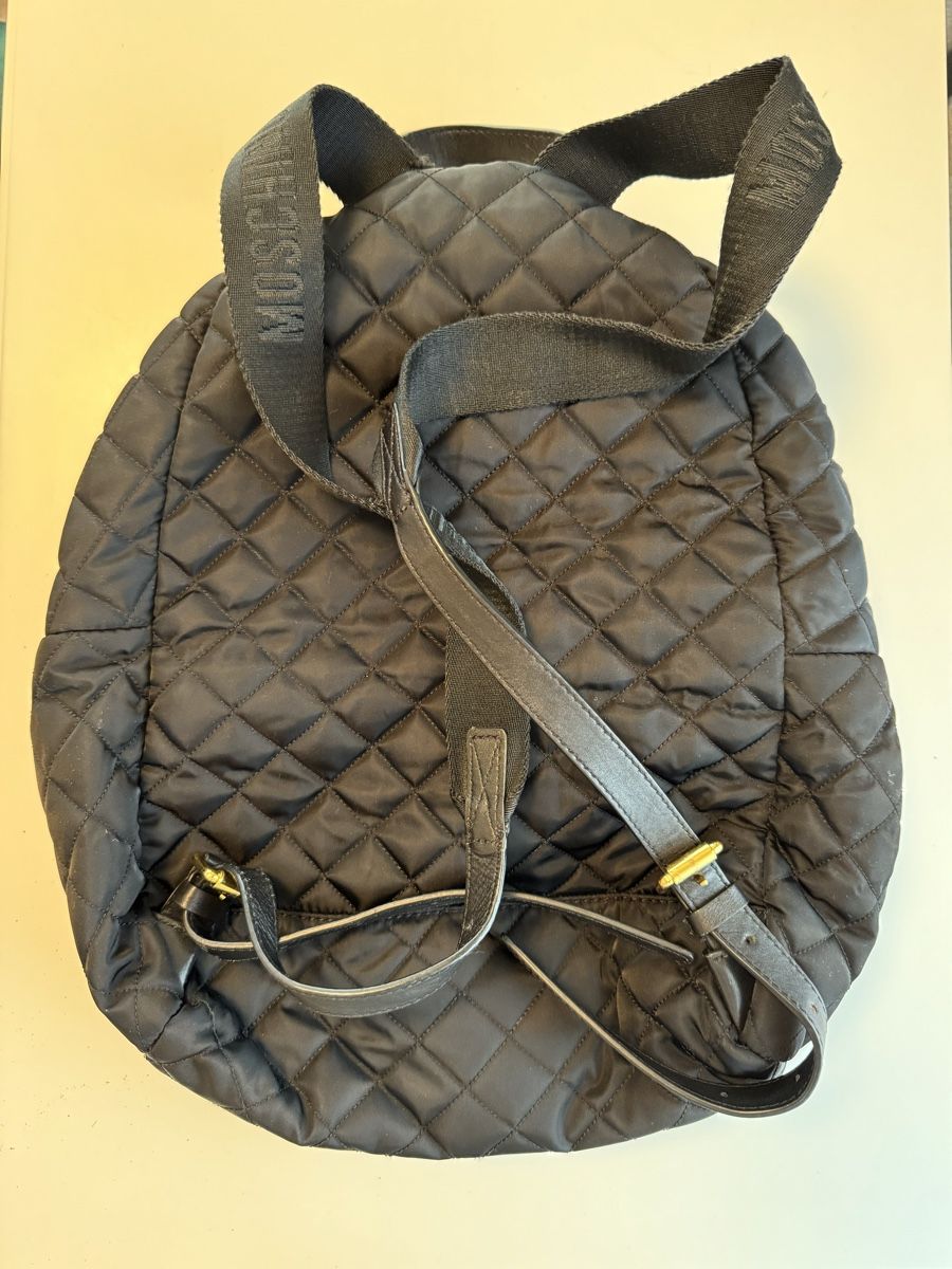 Moschino Zaini: Moschino Logo Backpack – Usato da Horw venduto da anamaria.marin 1
