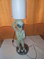Lampe Alien Figur Lampe Stehlampe Unikat