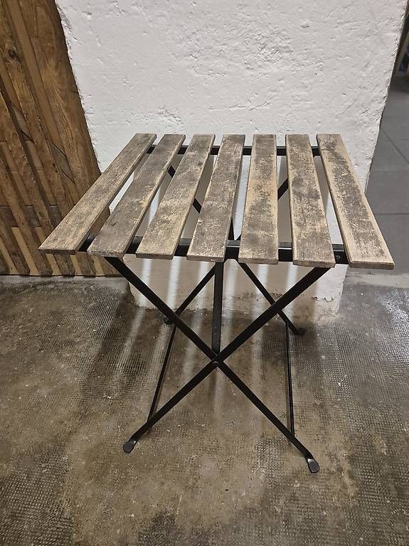 Tavoli: Simpler Ikea Tisch Aussenbereich – Usato da Basel venduto da jul_hr8h