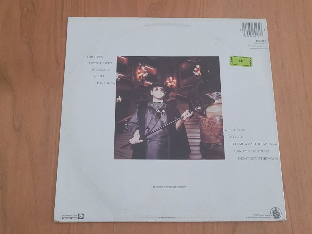 Vinyles: LP Elton John – D'occasion à Martigny par MZ-67 1
