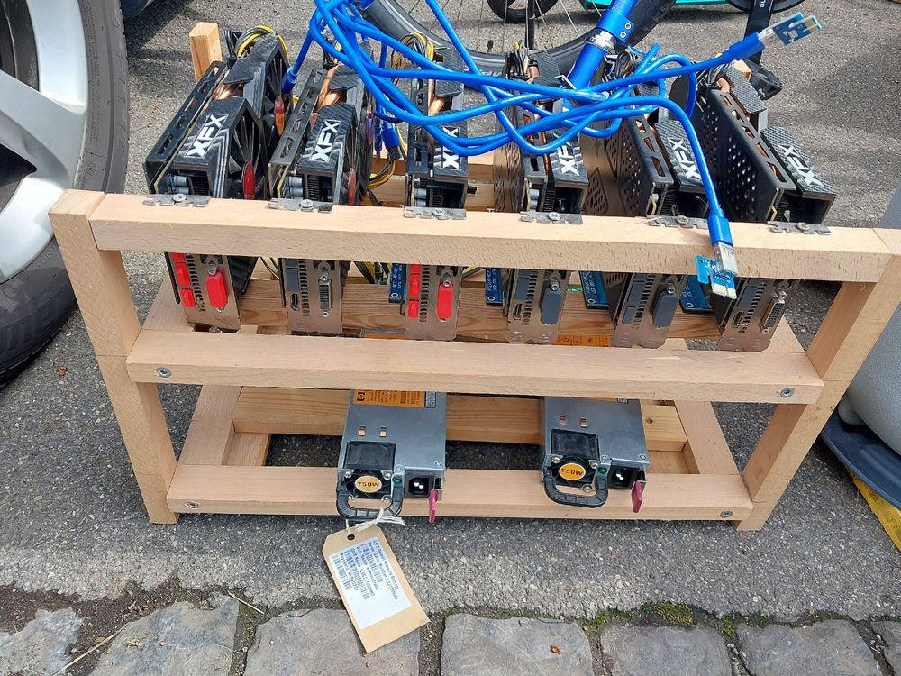 Mining Rig 6x XFX Radeon RX 580 GTS XXX Edition (Gebraucht) in Zufikon ...