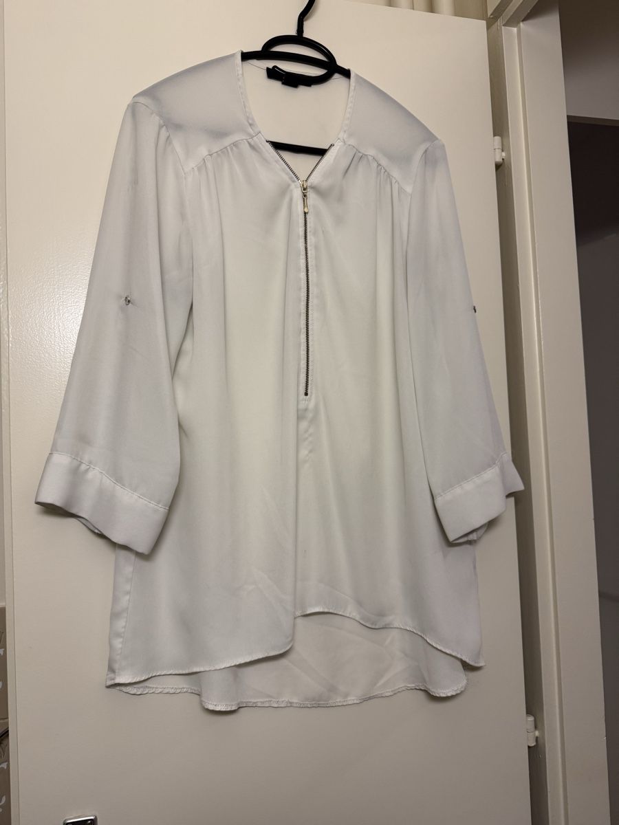Blusen: Blouse – Gebraucht aus Grand-Lancy von Didine015