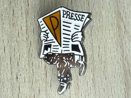 Pin Presse