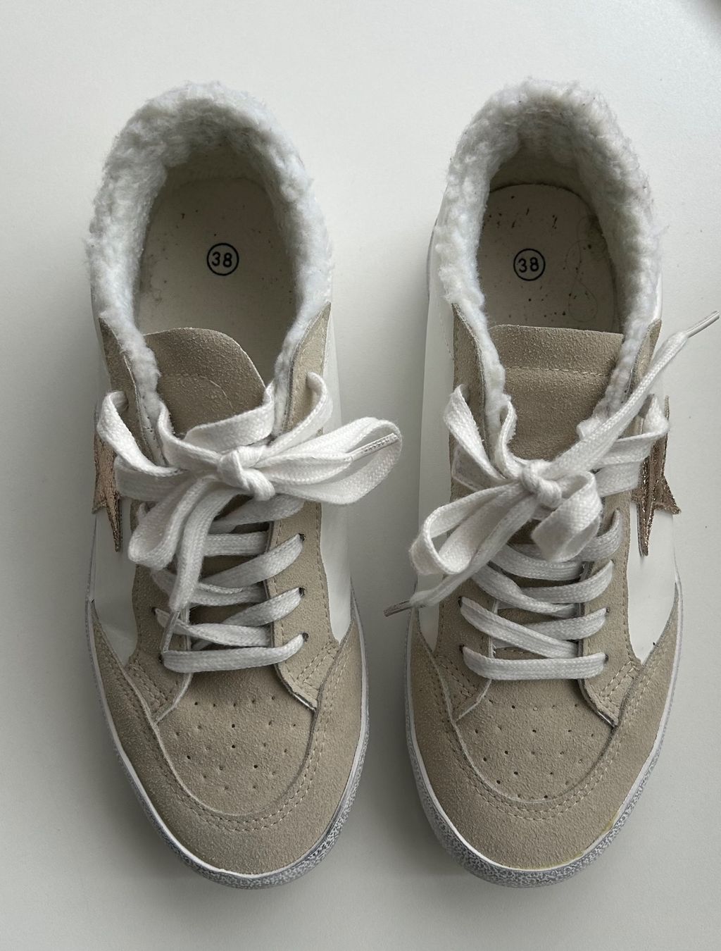 Scarpe da donna: Sneakers 38 – Usato da Vouvry venduto da tintin2308 1