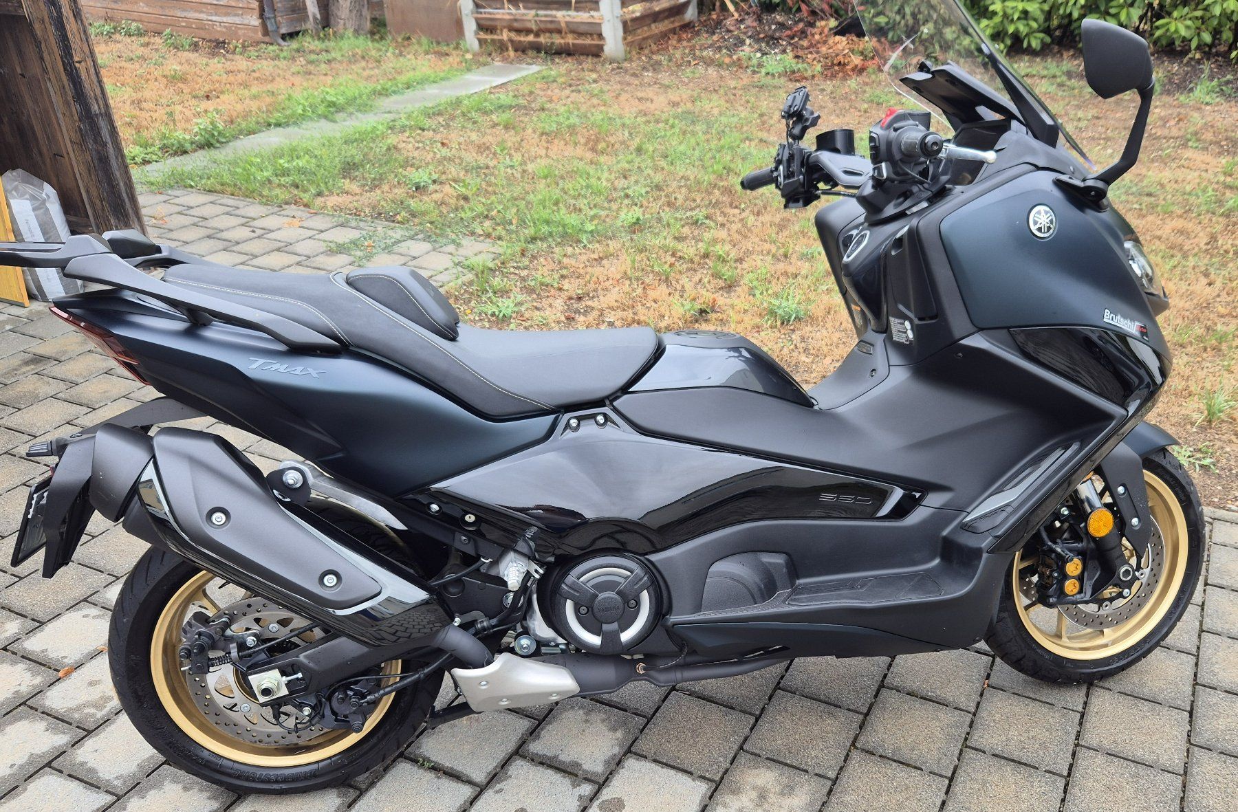Yamaha Scooters: Scooter Yamaha Tmax XP 560 Tech Max – Gebraucht aus Oeschgen von hei_8b7z 1
