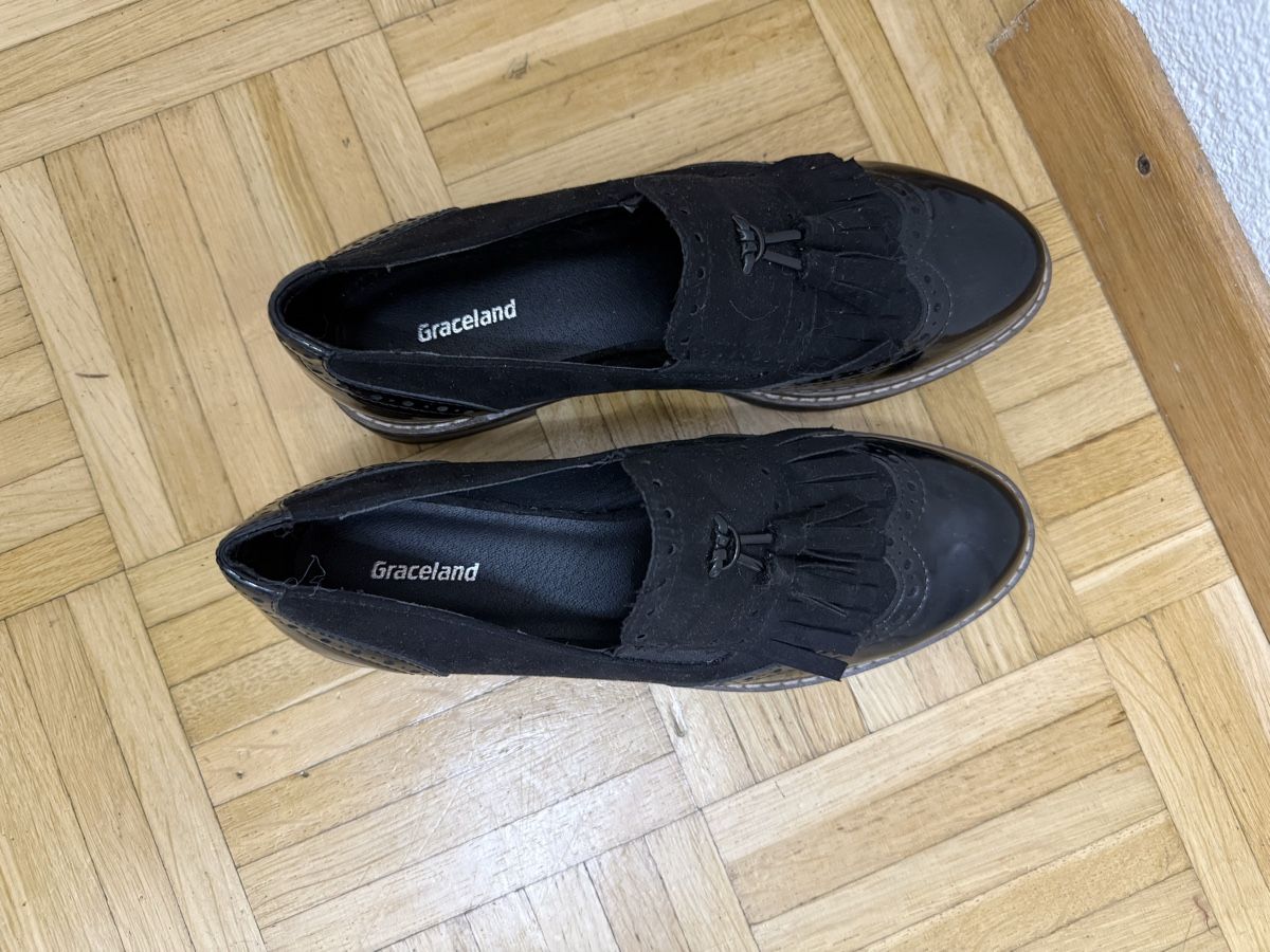 Damenschuhe: Schuhe, Grösse 38 – Gebraucht aus Gossau SG von cuk_fyc6 1